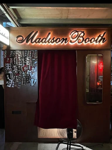 Madison Booth photo 1