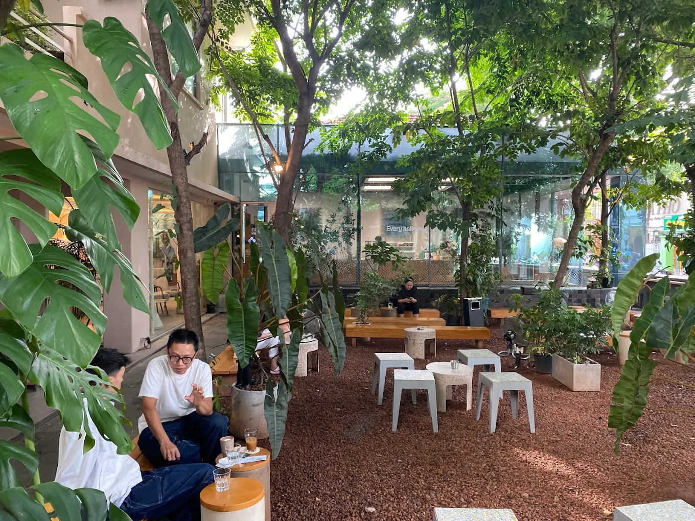 Every Half Coffee Roasters - Tú Xương photo 1