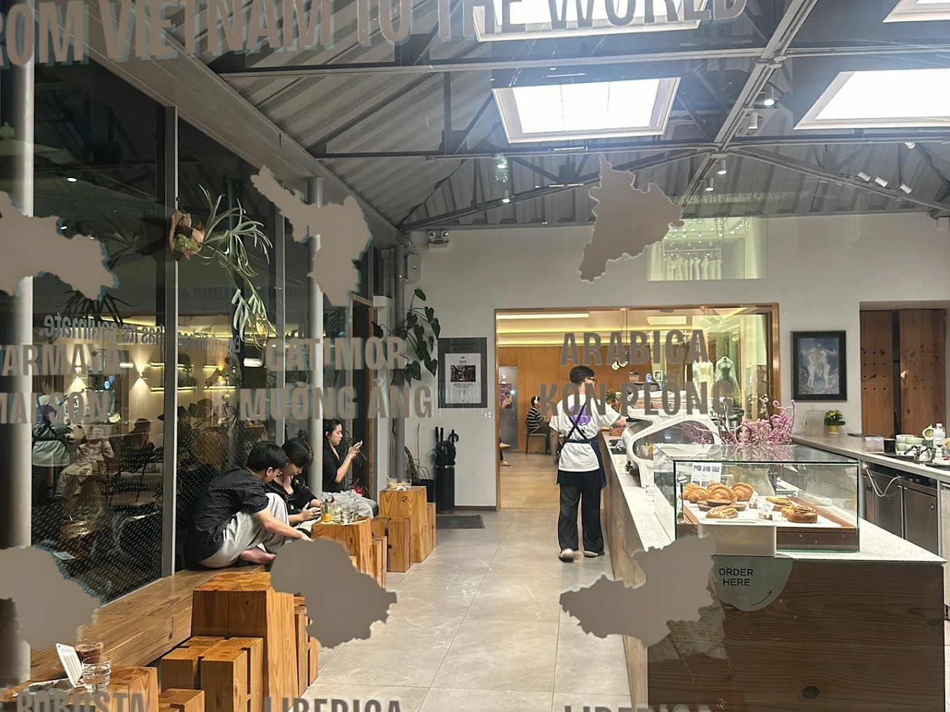 Every Half Coffee Roasters - Tú Xương photo 3