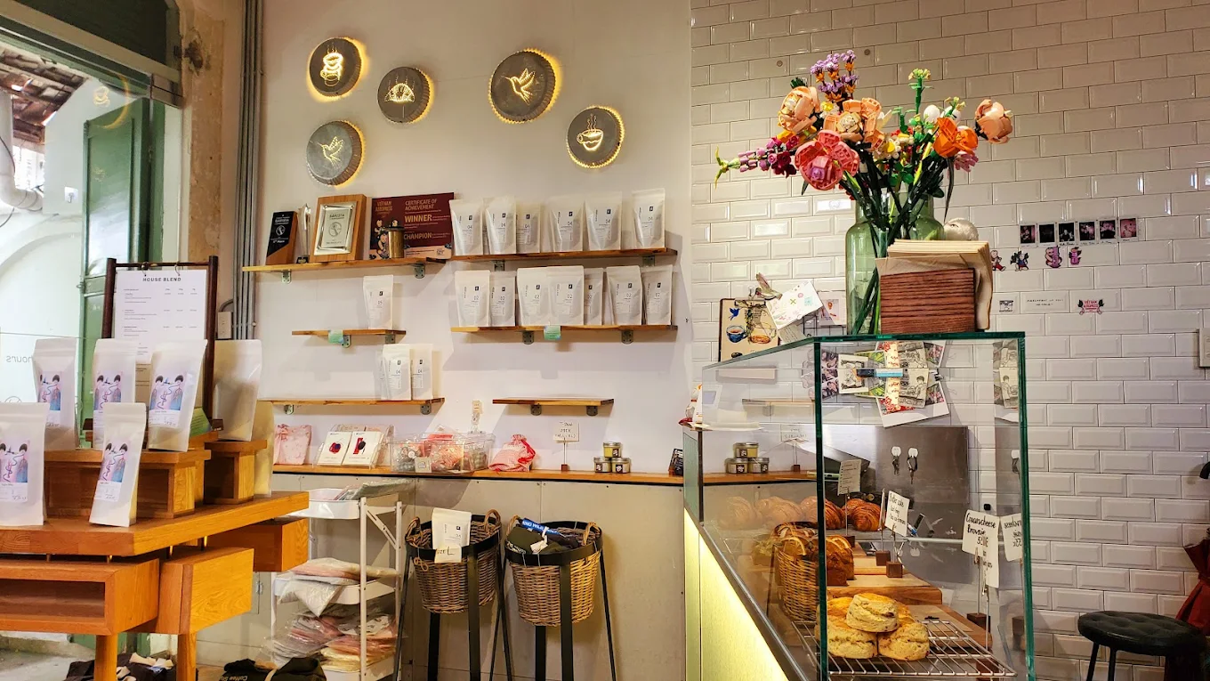 The Hummingbird Café & Roastery photo 2